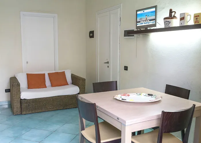 Le Primule * Marciana Marina (Isola d'Elba)